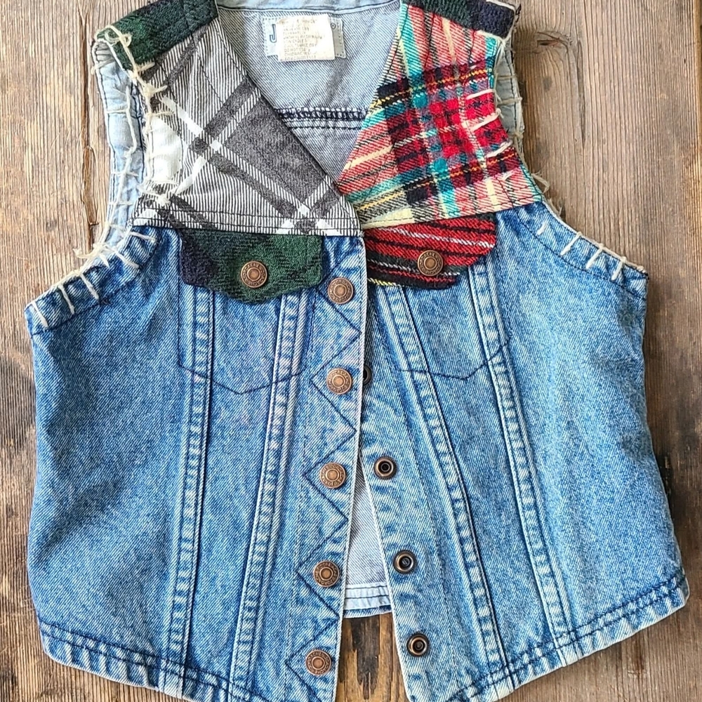 VINTAGE JORDACHE kids SZ L VGUC BLUE denim fleece PLAID print accents jean vest